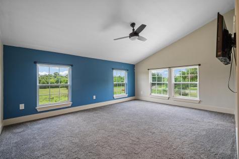 412 Vz County Road 1413 Van TX 75790