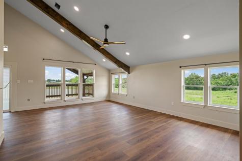 412 Vz County Road 1413 Van TX 75790