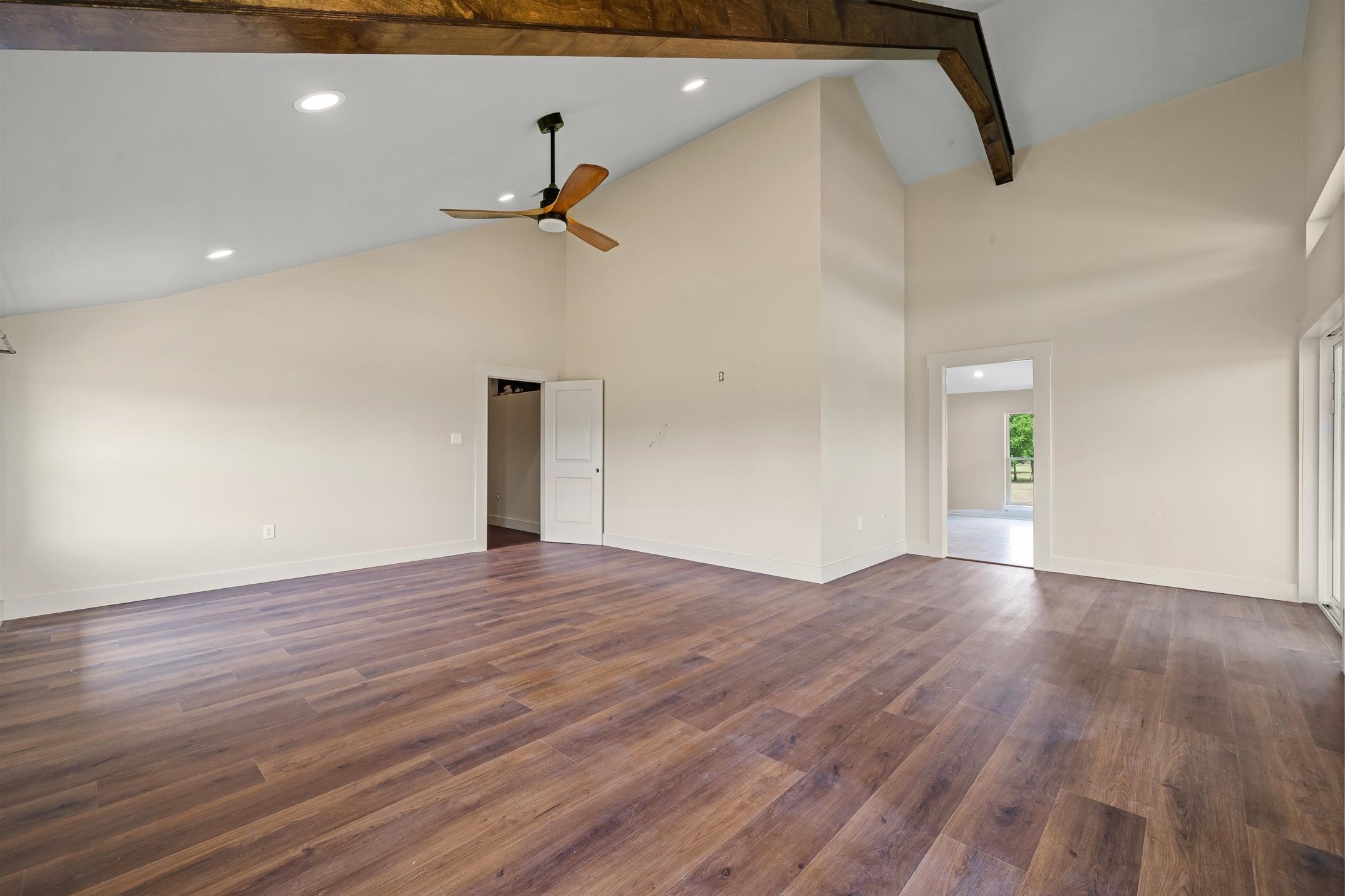 412 Vz County Road 1413 Van TX 75790