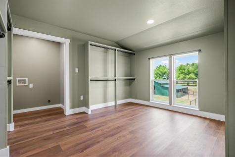 412 Vz County Road 1413 Van TX 75790