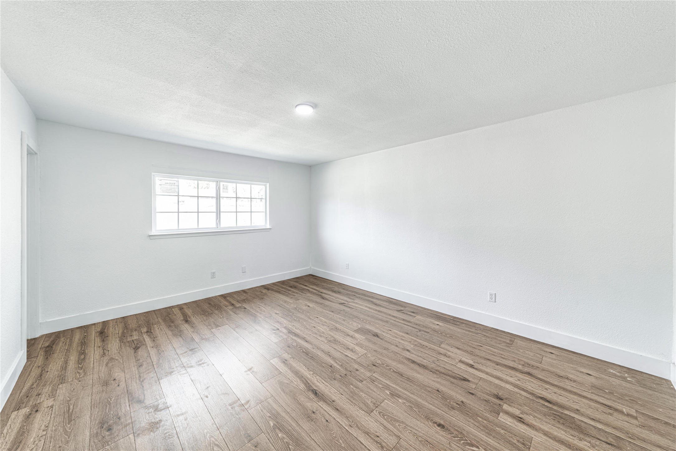 1704 Novel Circle Garland TX 75040