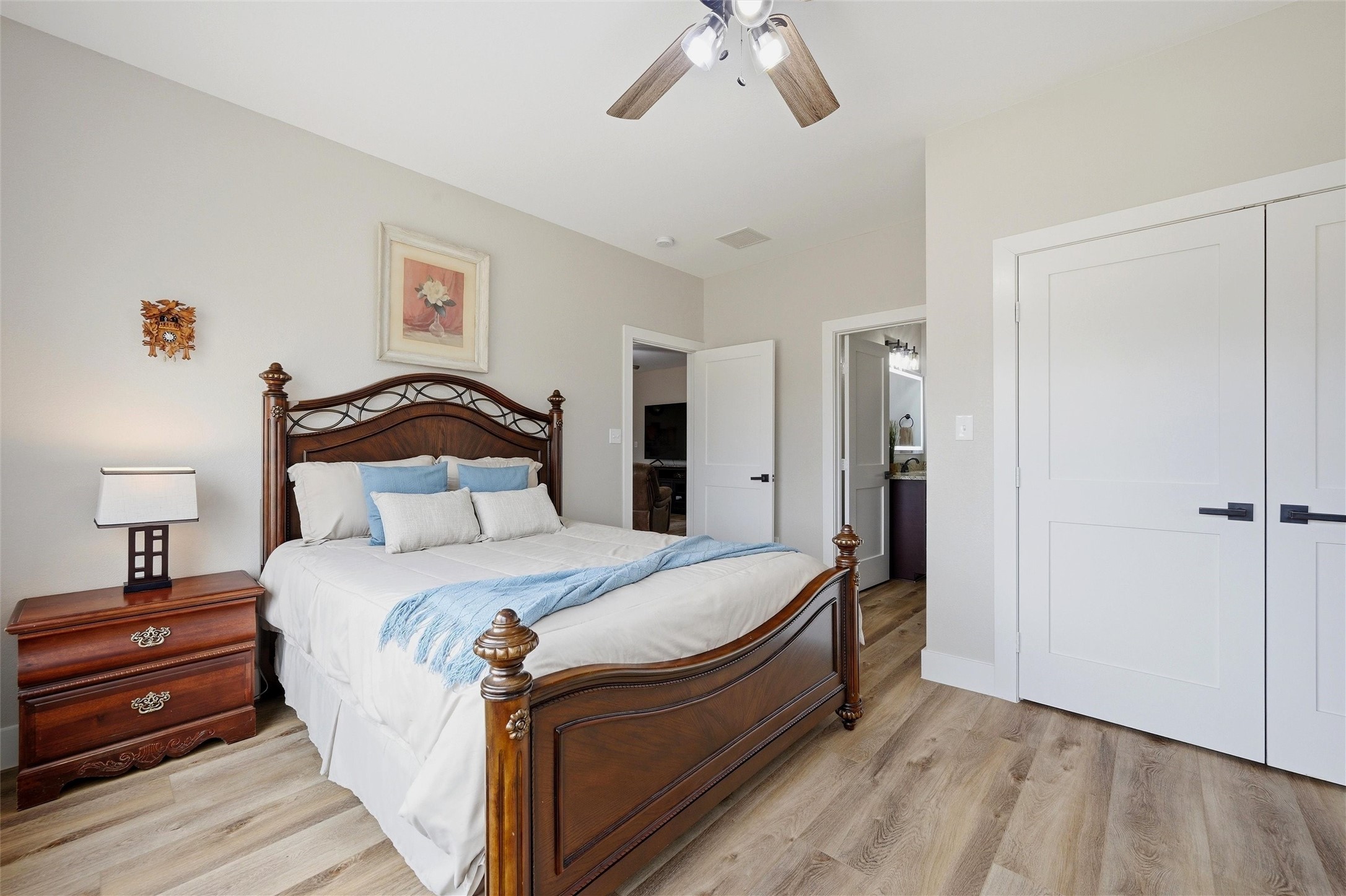 101 Manito Cove Lake Kiowa TX 76240
