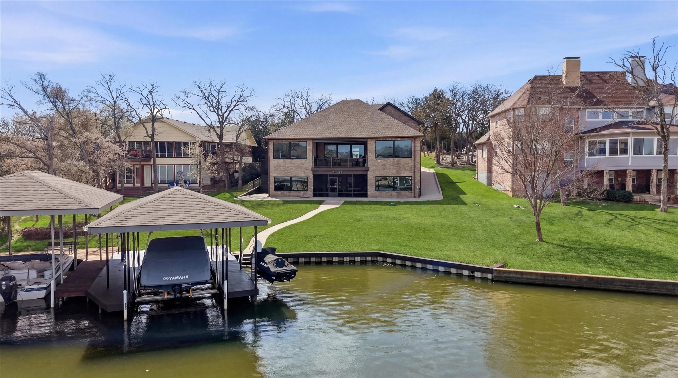 101 Manito Cove Lake Kiowa TX 76240