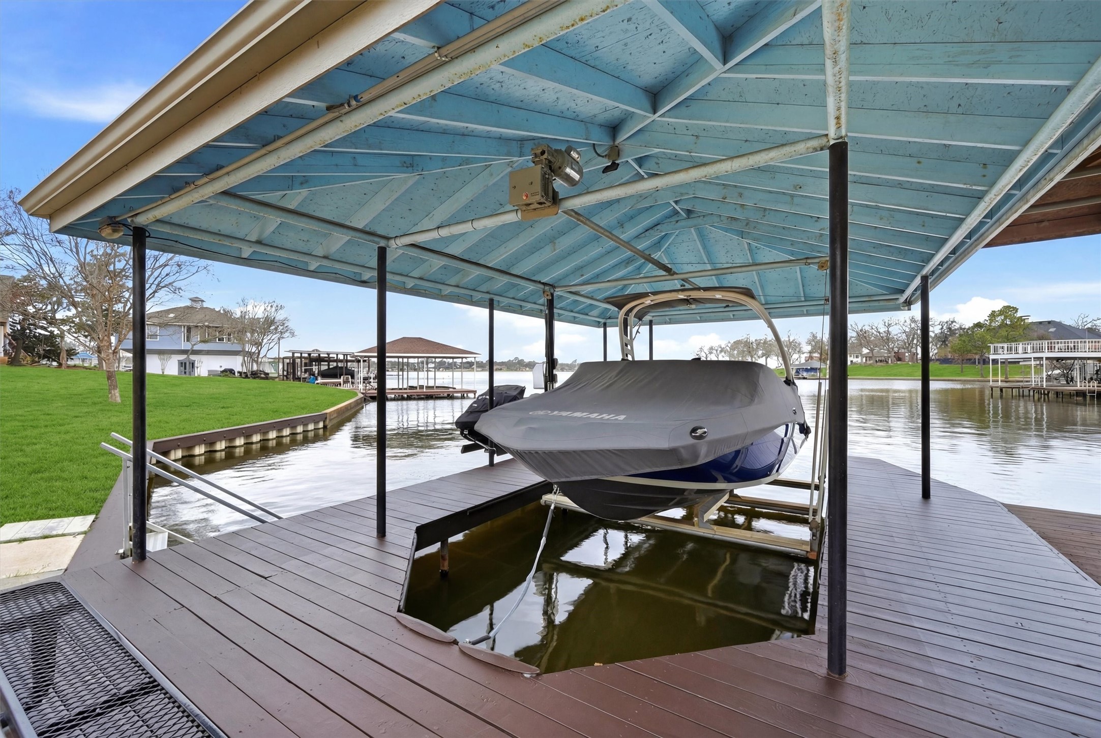 101 Manito Cove Lake Kiowa TX 76240