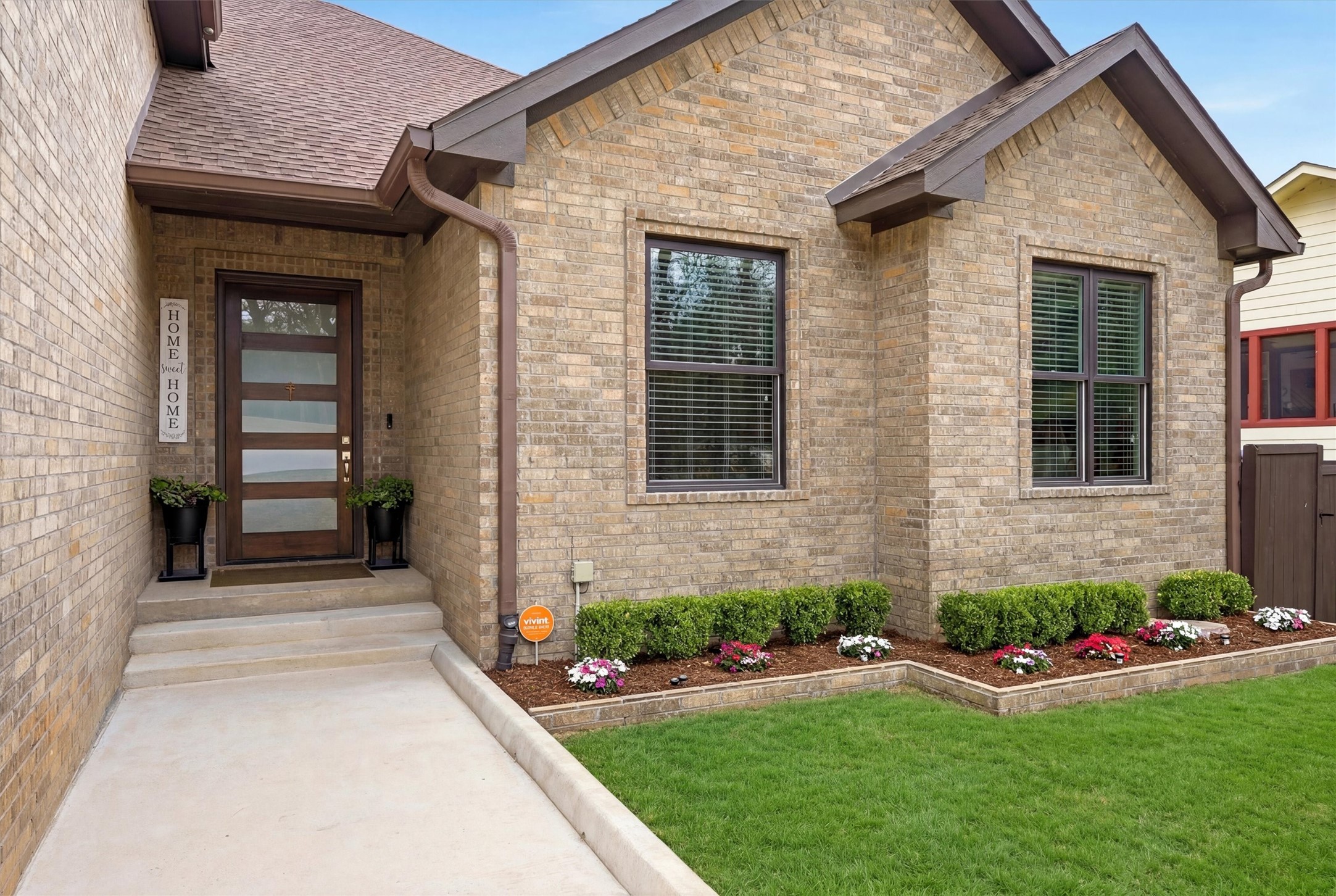 101 Manito Cove Lake Kiowa TX 76240