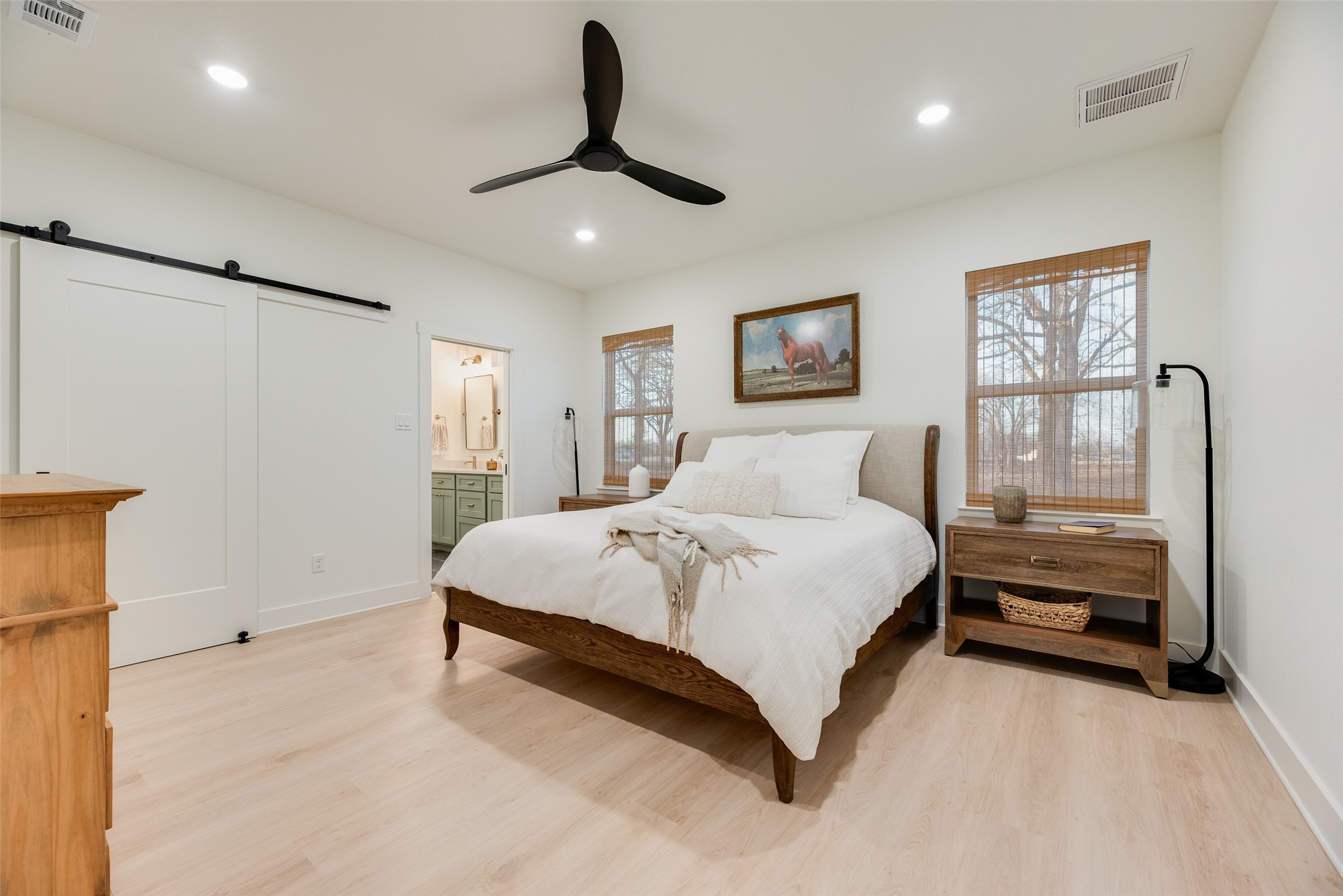 900 Vz County Road 3609 Edgewood TX 75117
