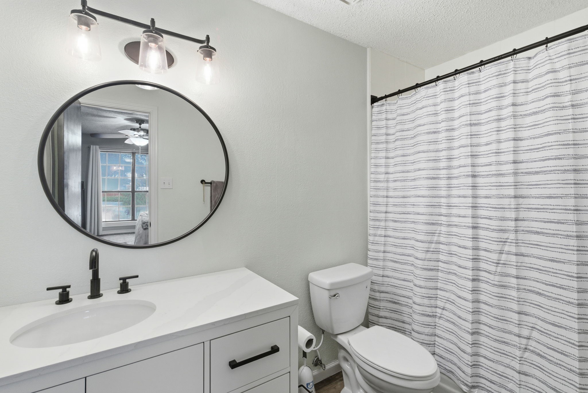 1936 Spinnaker Lane Azle TX 76020