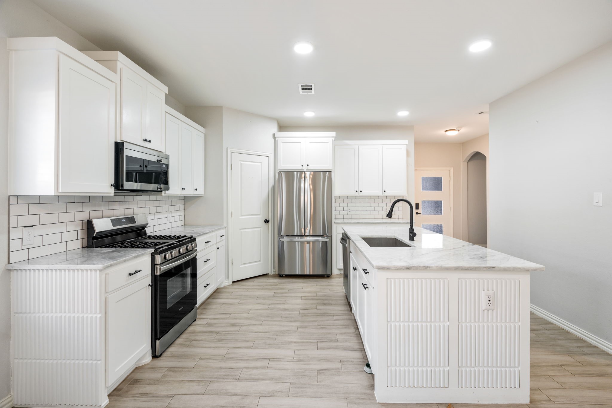 3505 Wood Oak Drive Balch Springs TX 75180