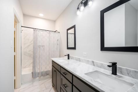3505 Wood Oak Drive Balch Springs TX 75180