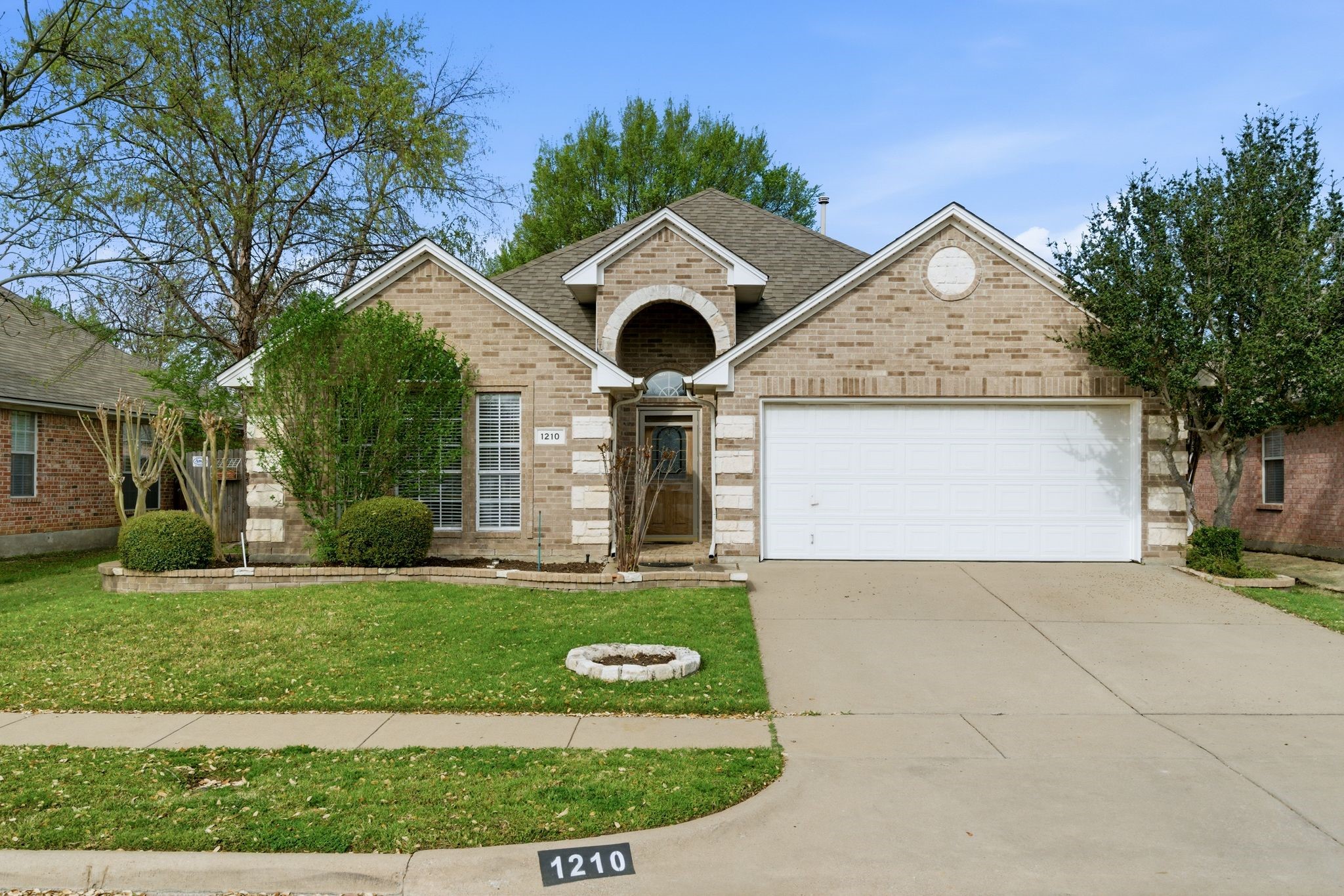 1210 Andromeda Way Arlington TX 76013