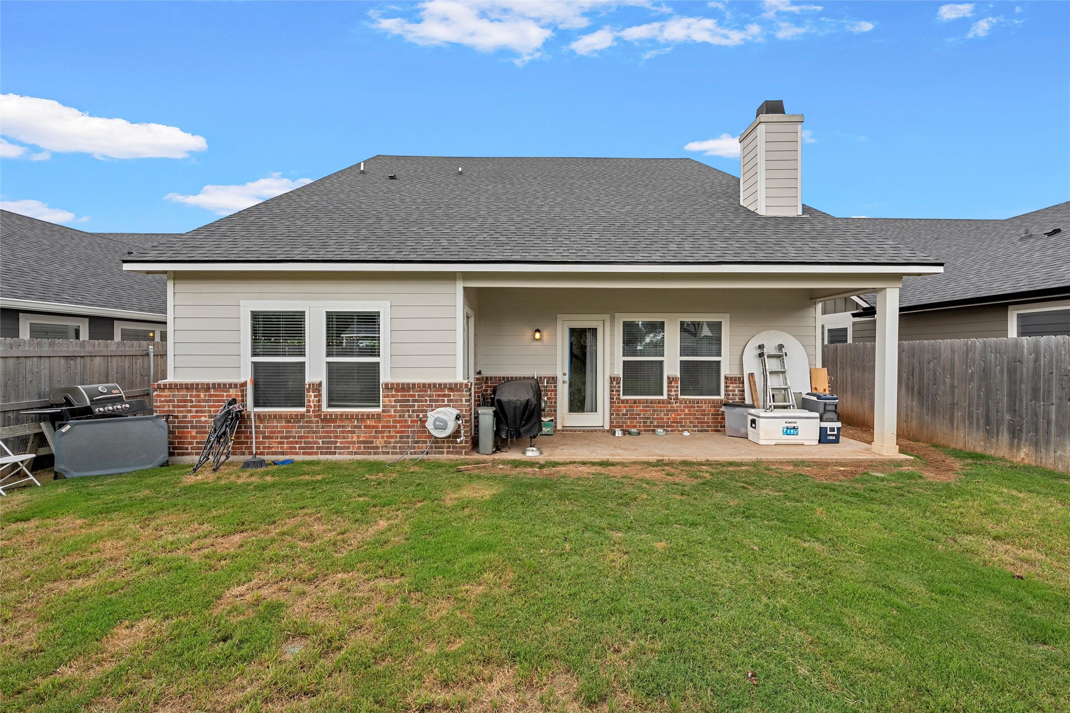 418 Travis Drive Mcgregor TX 76657