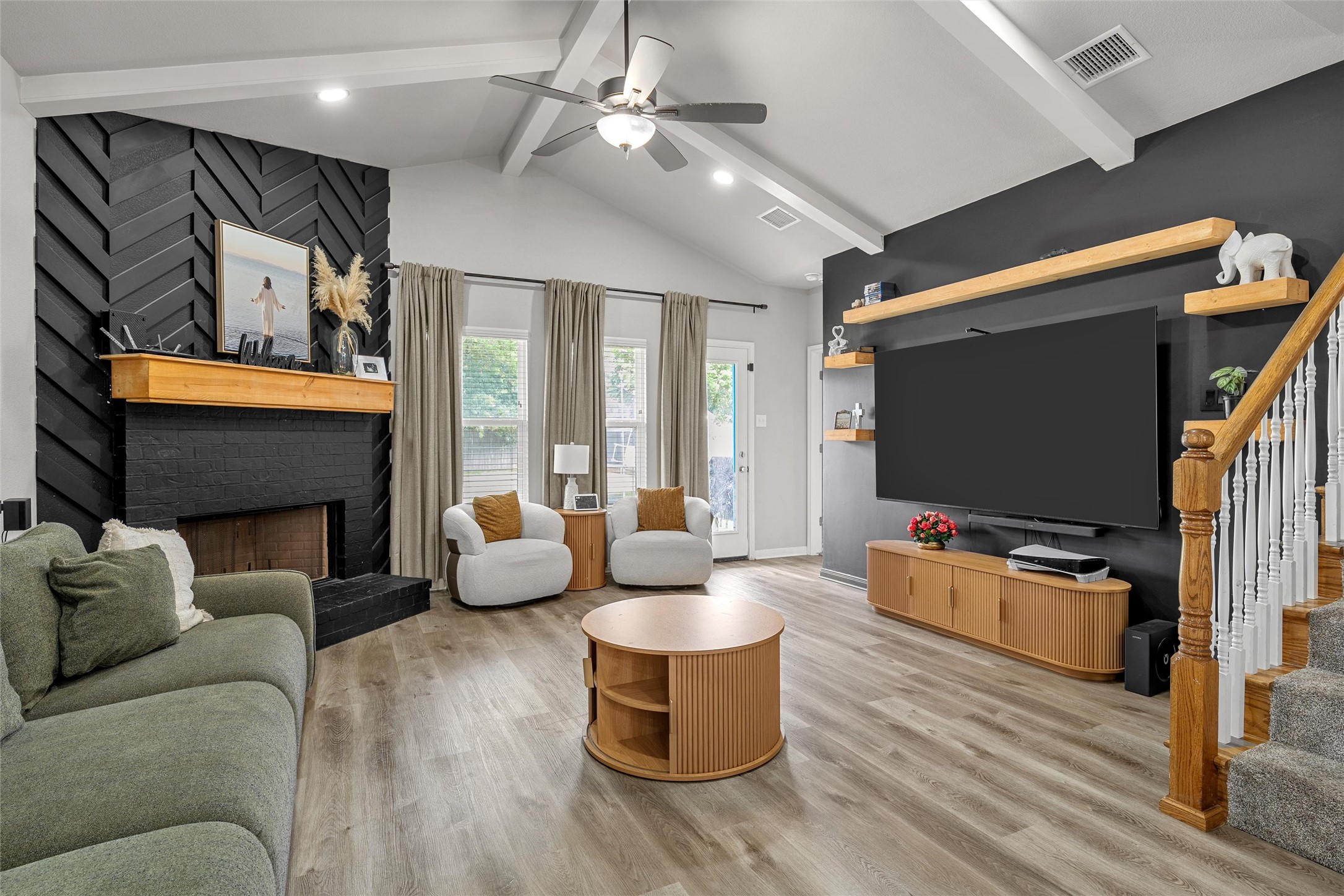 418 Travis Drive Mcgregor TX 76657