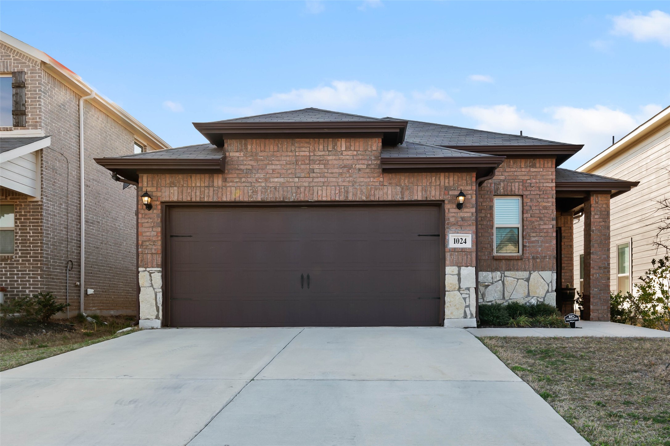 1024 Crockett Street Aubrey TX 76227