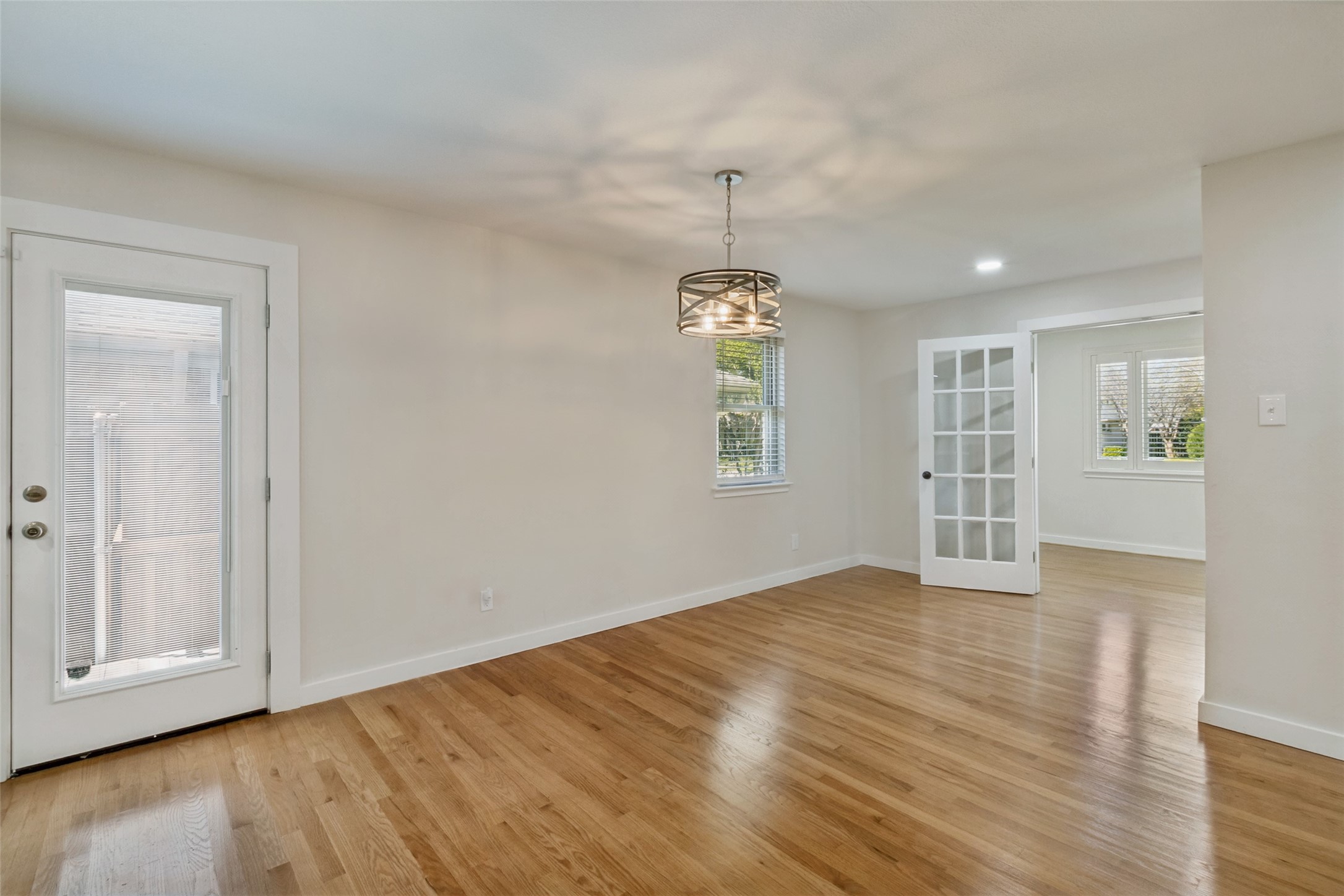 8494 Swift Avenue Dallas TX 75228
