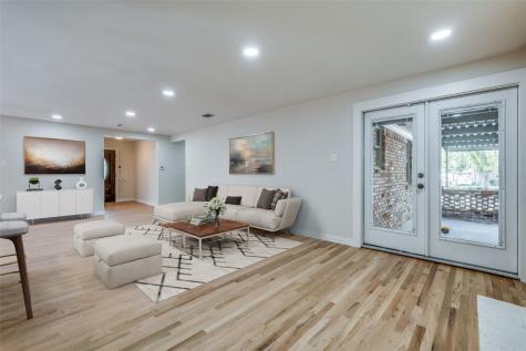 8494 Swift Avenue Dallas TX 75228