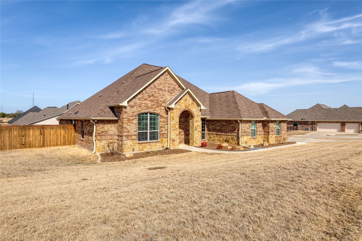 3217 Lakeway Drive Weatherford TX 76087