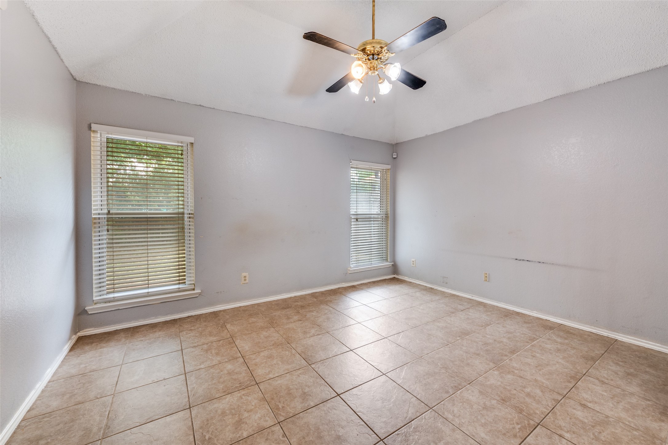721 Deauville Drive Fort Worth TX 76108