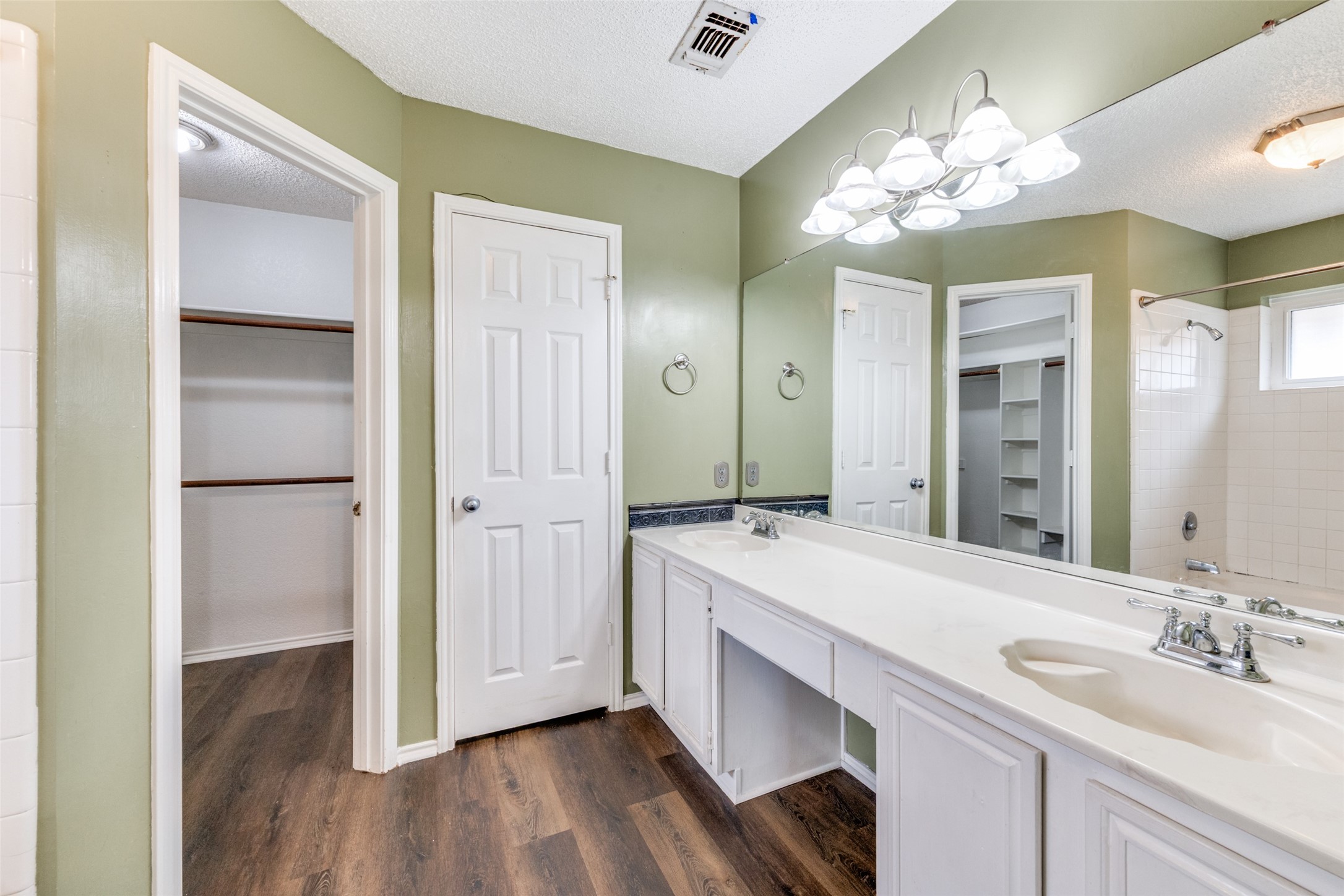 721 Deauville Drive Fort Worth TX 76108