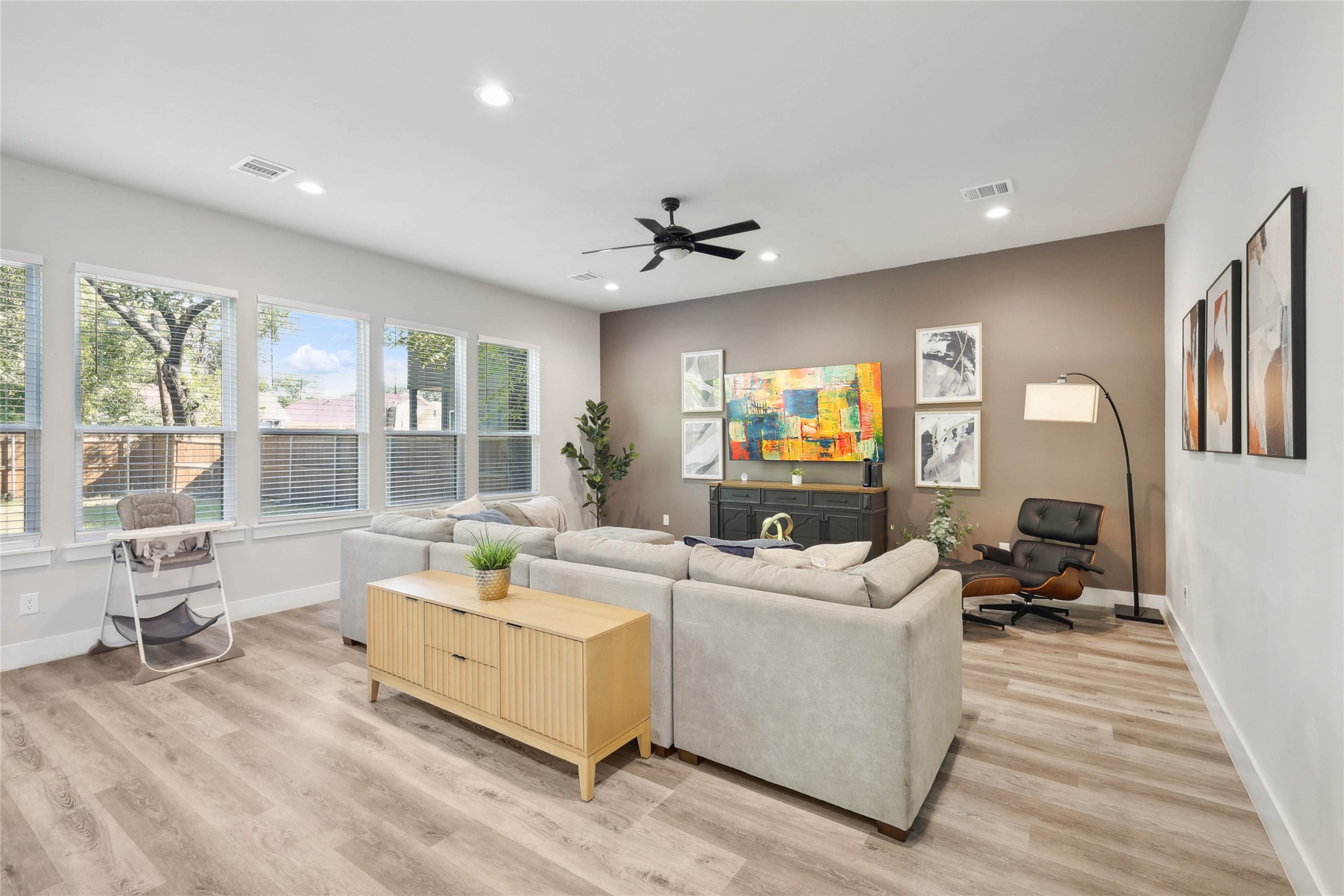 2414 Pennsylvania Avenue Dallas TX 75215