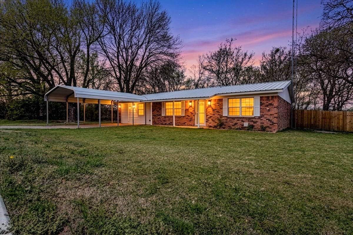 265 S Fm 271 Bonham TX 75418