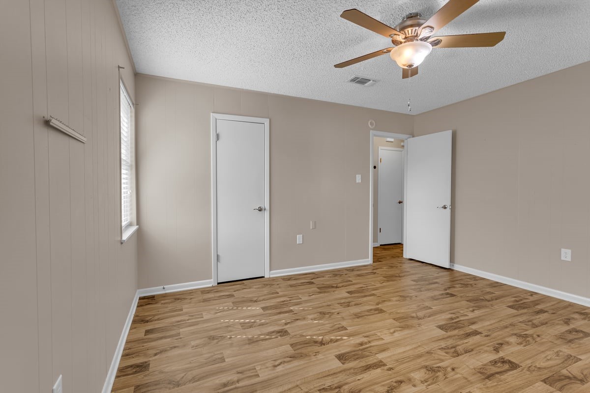 265 S Fm 271 Bonham TX 75418