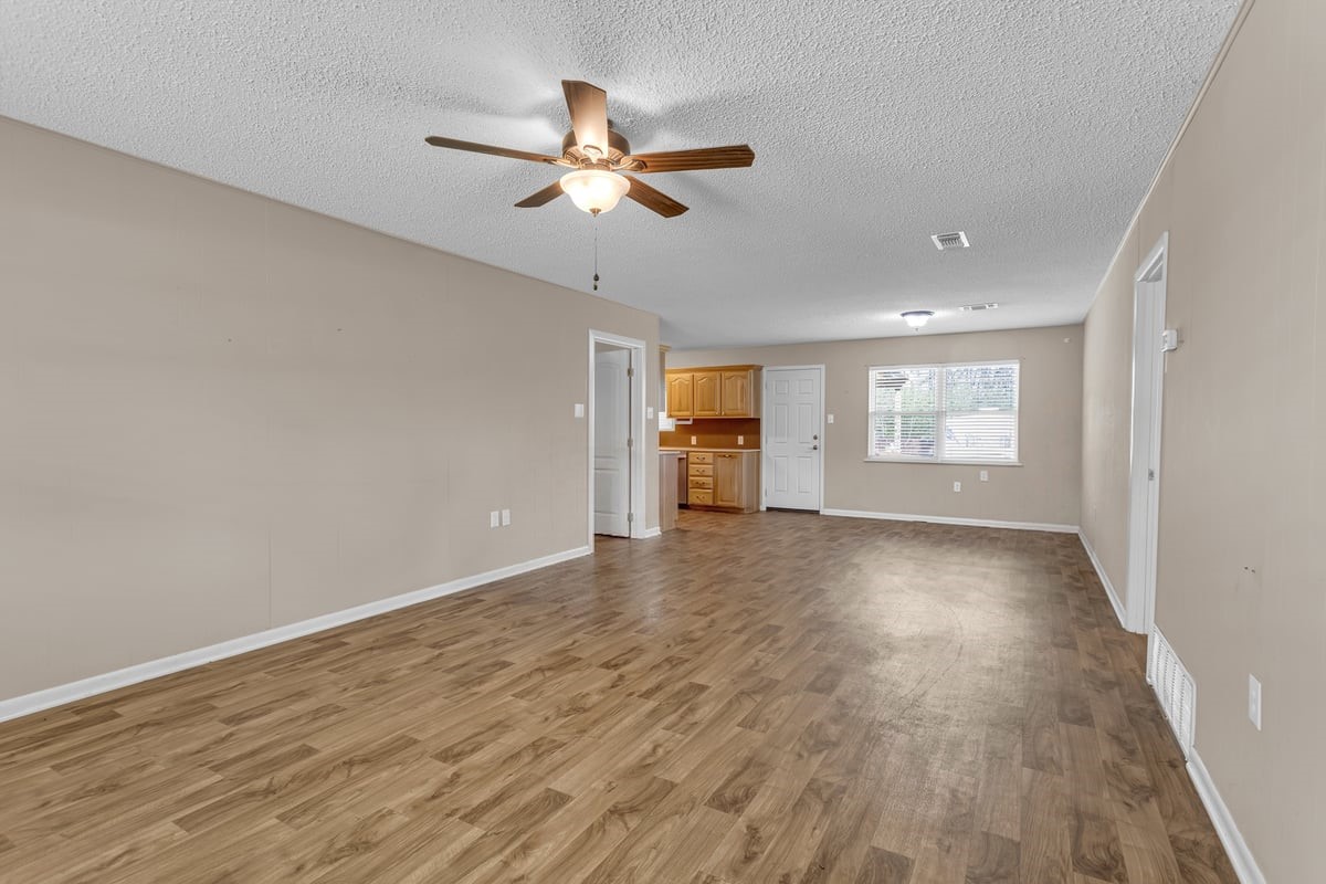 265 S Fm 271 Bonham TX 75418