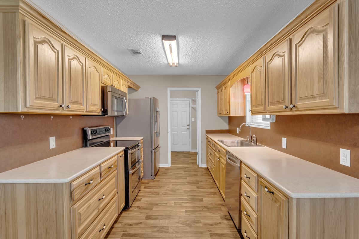 265 S Fm 271 Bonham TX 75418