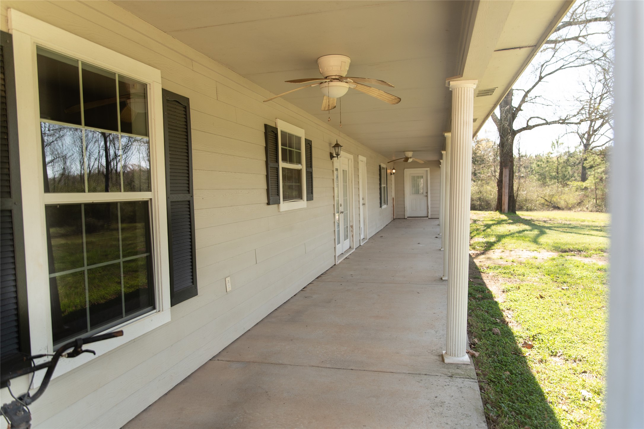 5215 State Highway 7 E Center TX 75935