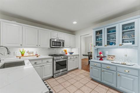 525 Rs County Road 3346 Emory TX 75440