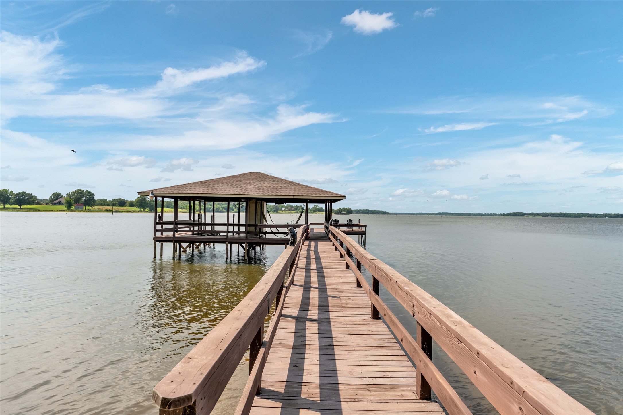 525 Rs County Road 3346 Emory TX 75440