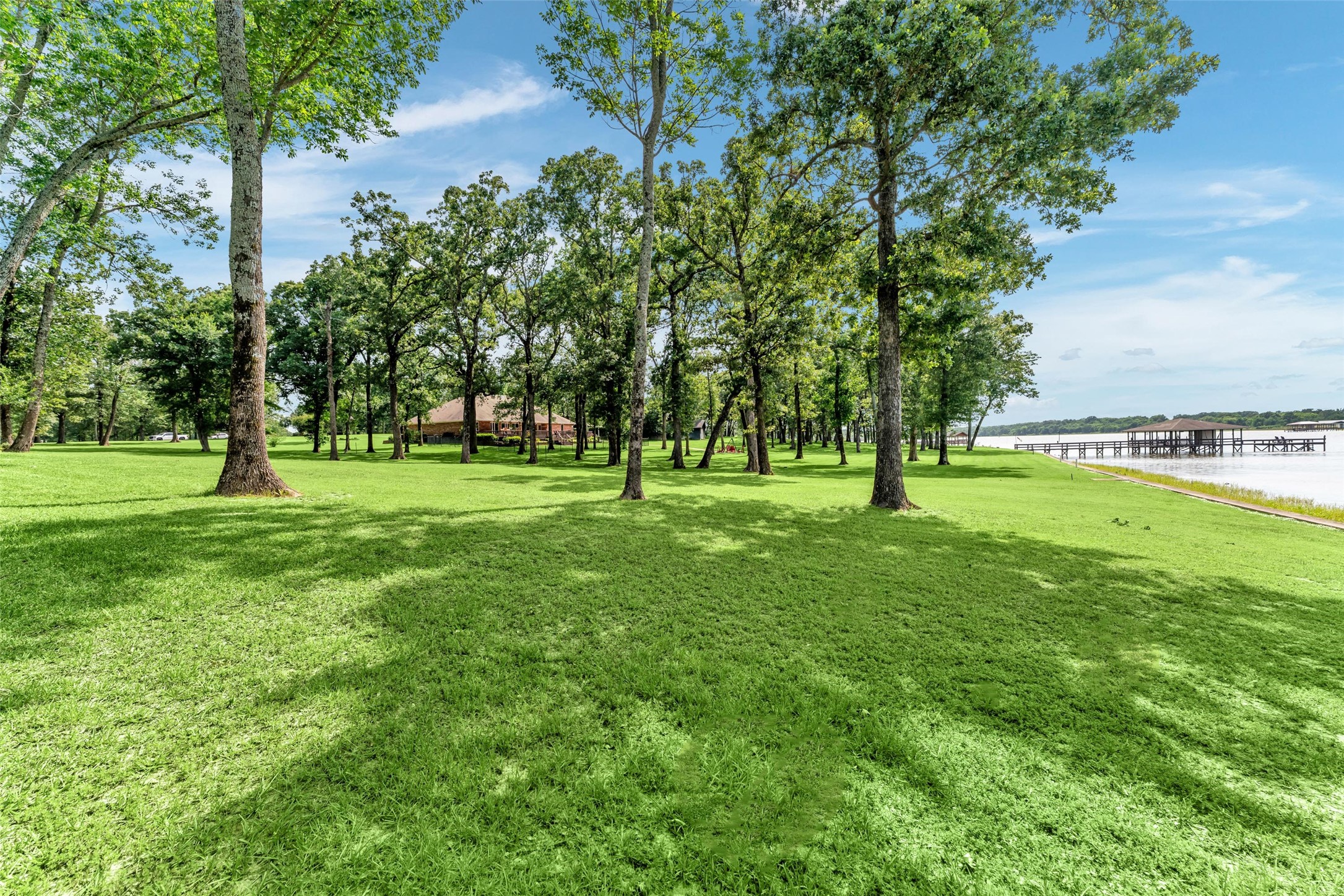 525 Rs County Road 3346 Emory TX 75440