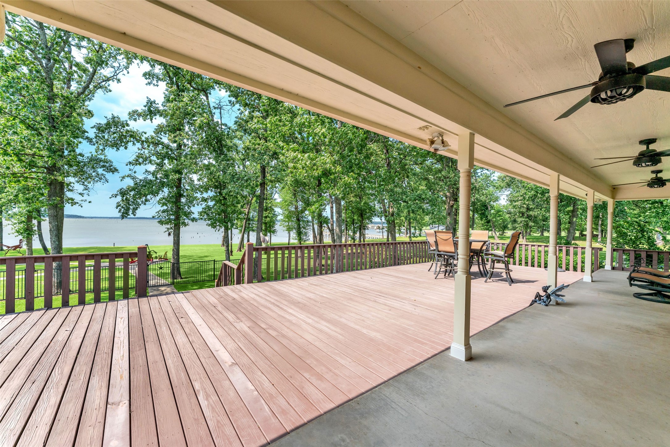 525 Rs County Road 3346 Emory TX 75440