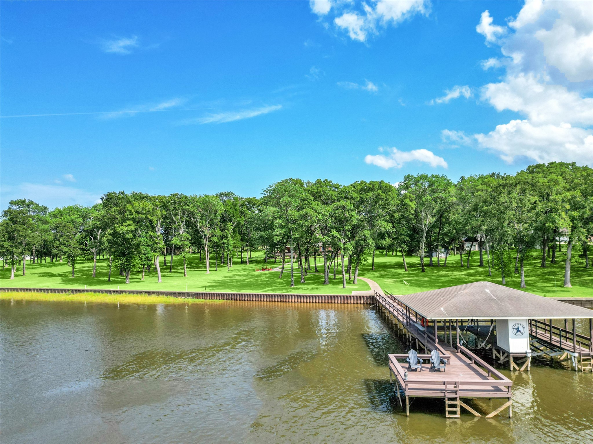 525 Rs County Road 3346 Emory TX 75440