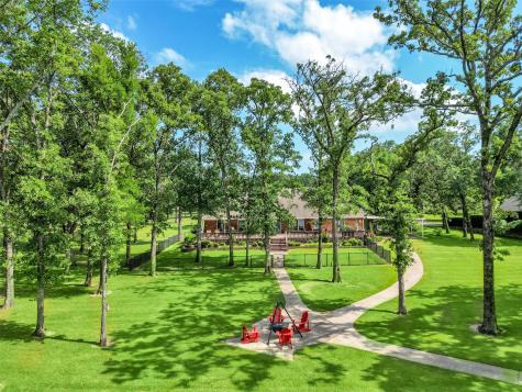 525 Rs County Road 3346 Emory TX 75440