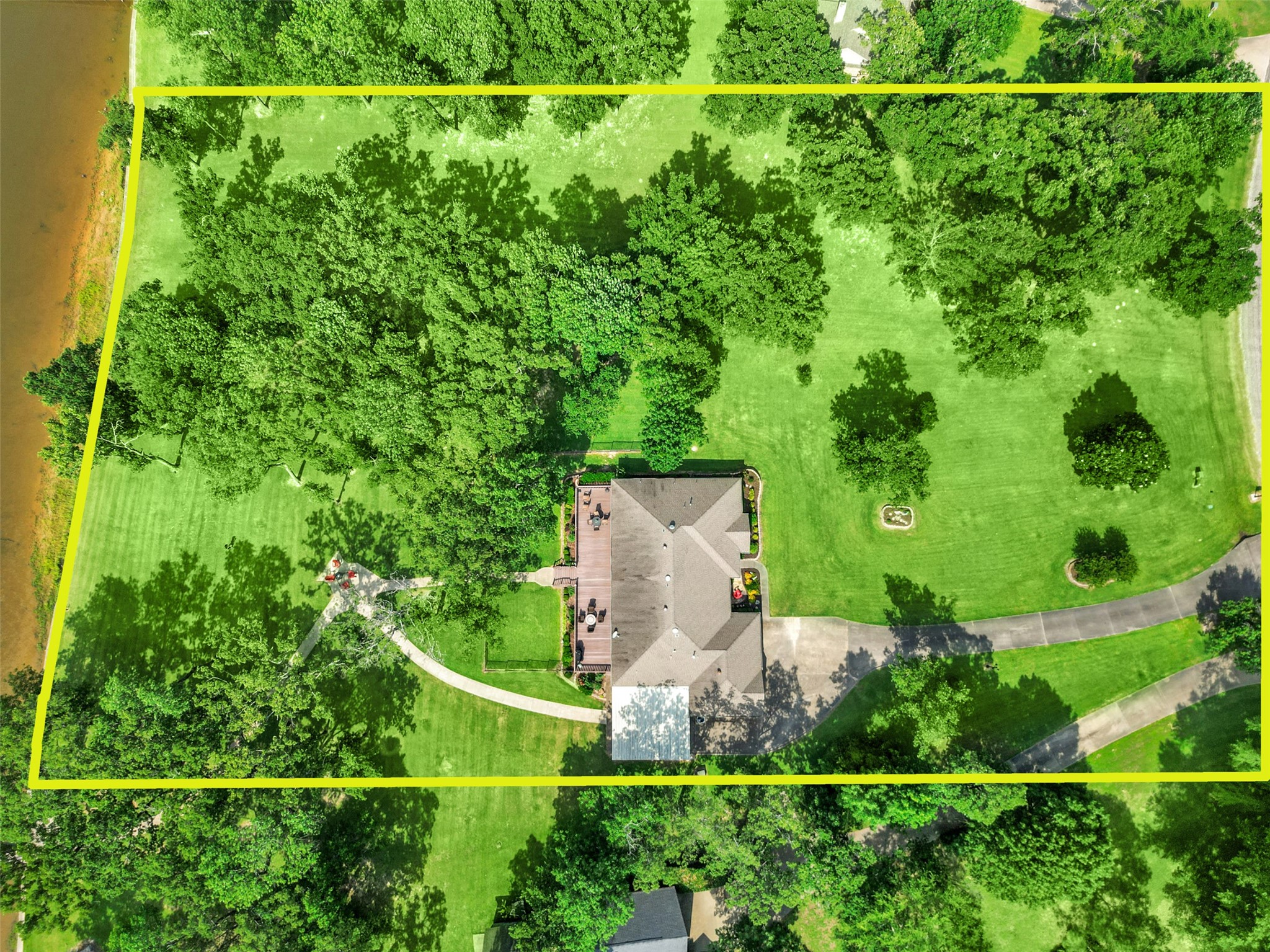 525 Rs County Road 3346 Emory TX 75440