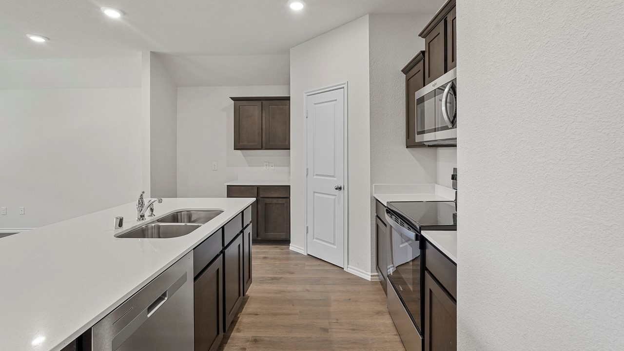 1679 Mantle Road Crandall TX 75114