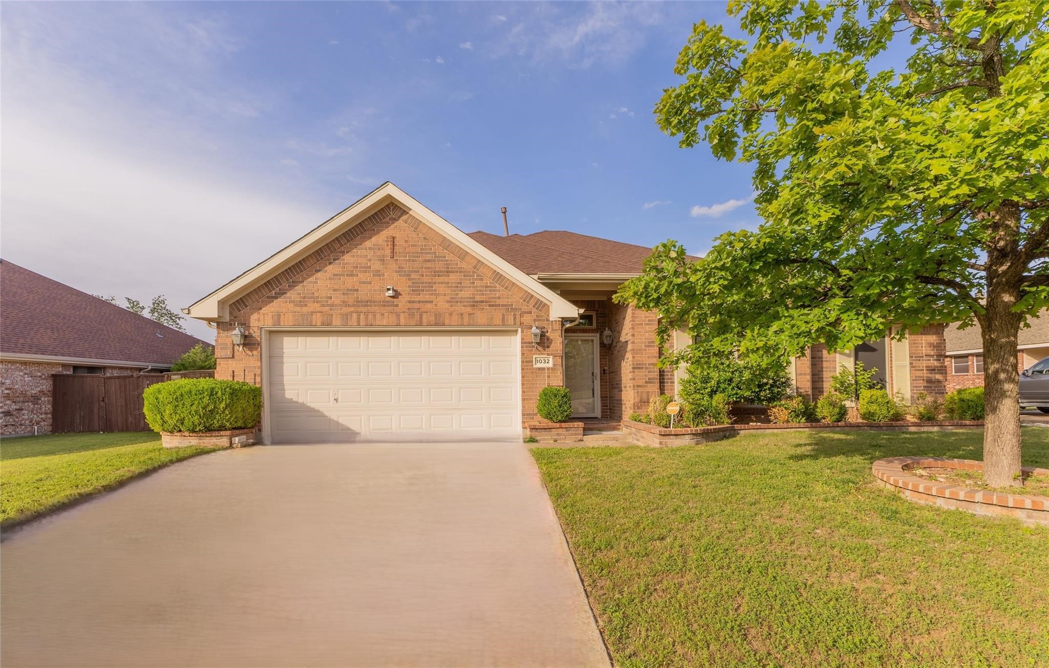1032 Bending Oak Drive Cedar Hill TX 75104