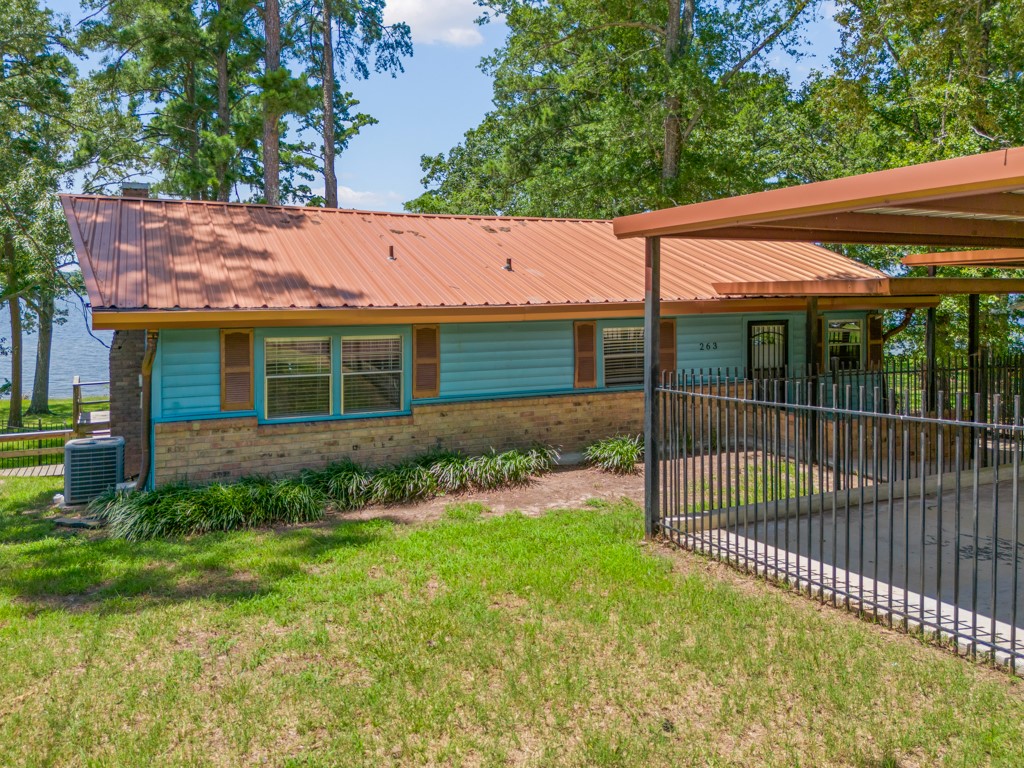 263 Crestwood Loop Avinger TX 75630