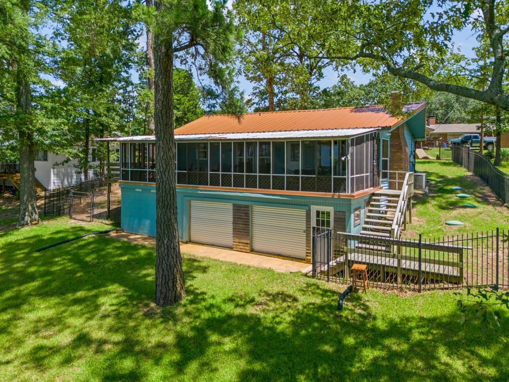 263 Crestwood Loop Avinger TX 75630