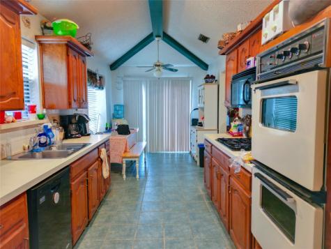 13427 Bayard Circle Dallas TX 75243