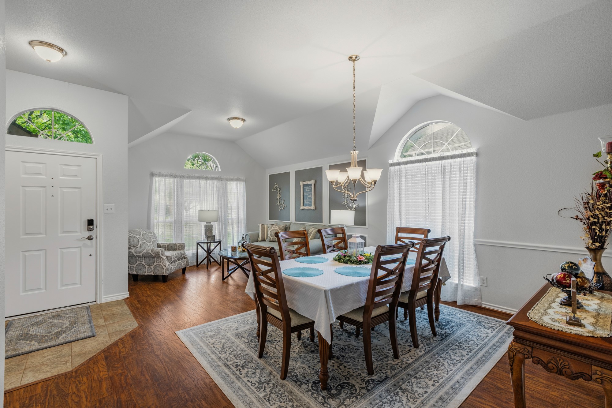 10802 Saint Annes Drive Rowlett TX 75089