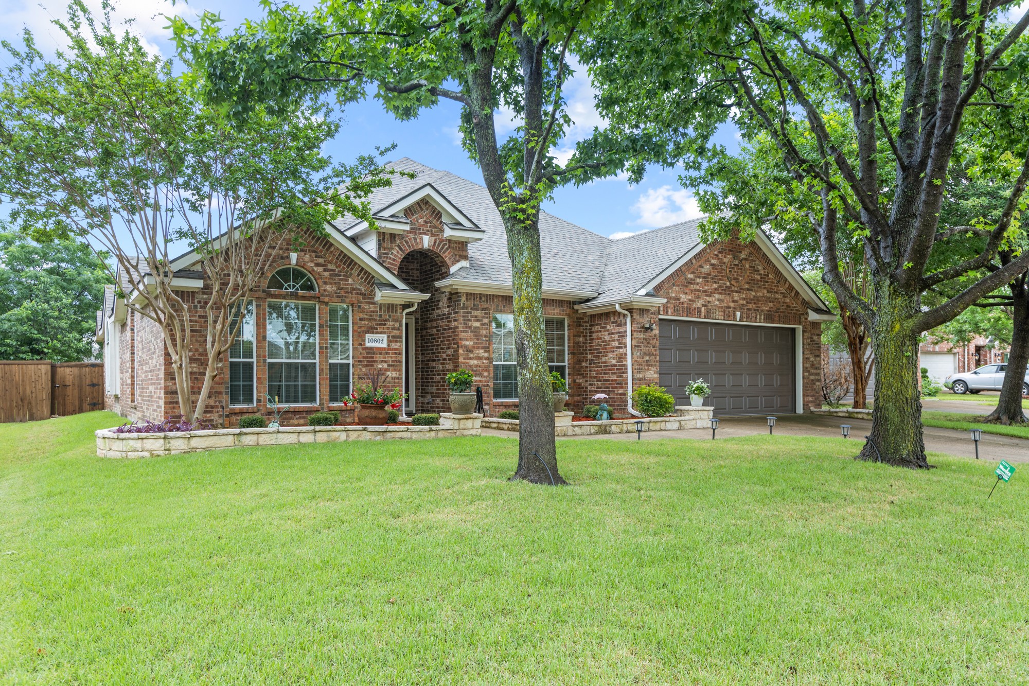 10802 Saint Annes Drive Rowlett TX 75089