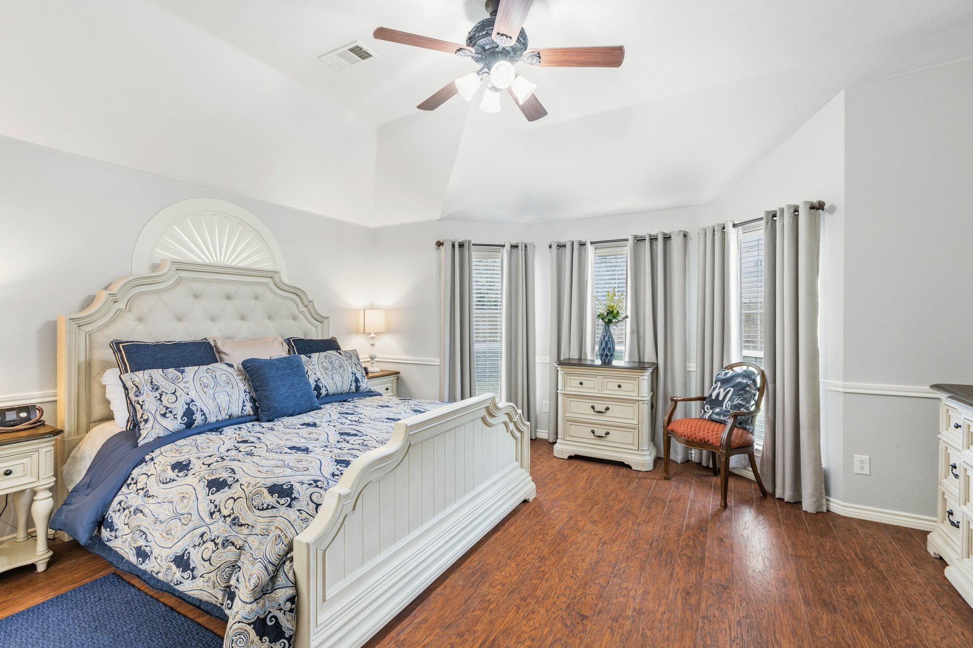 10802 Saint Annes Drive Rowlett TX 75089