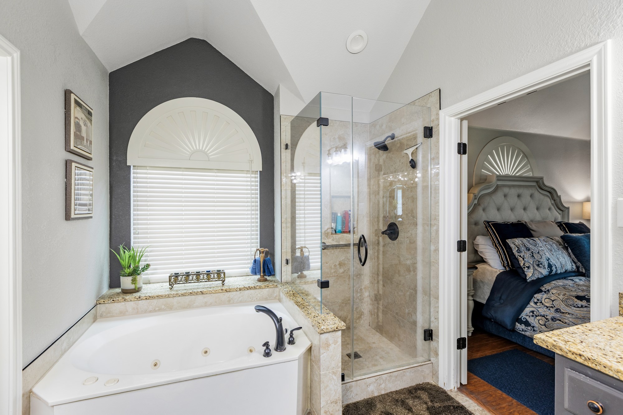 10802 Saint Annes Drive Rowlett TX 75089