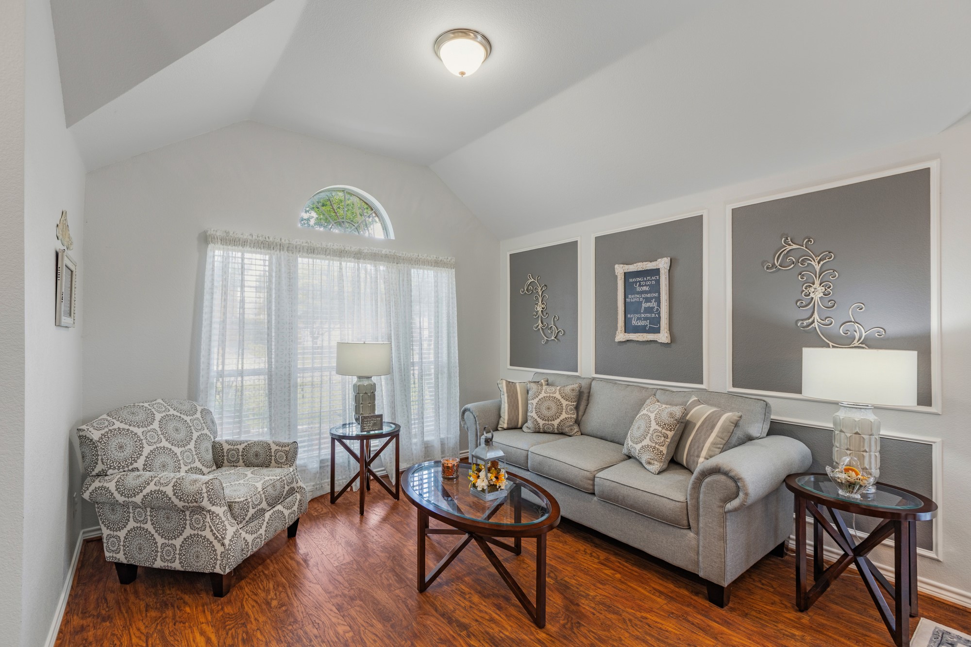 10802 Saint Annes Drive Rowlett TX 75089