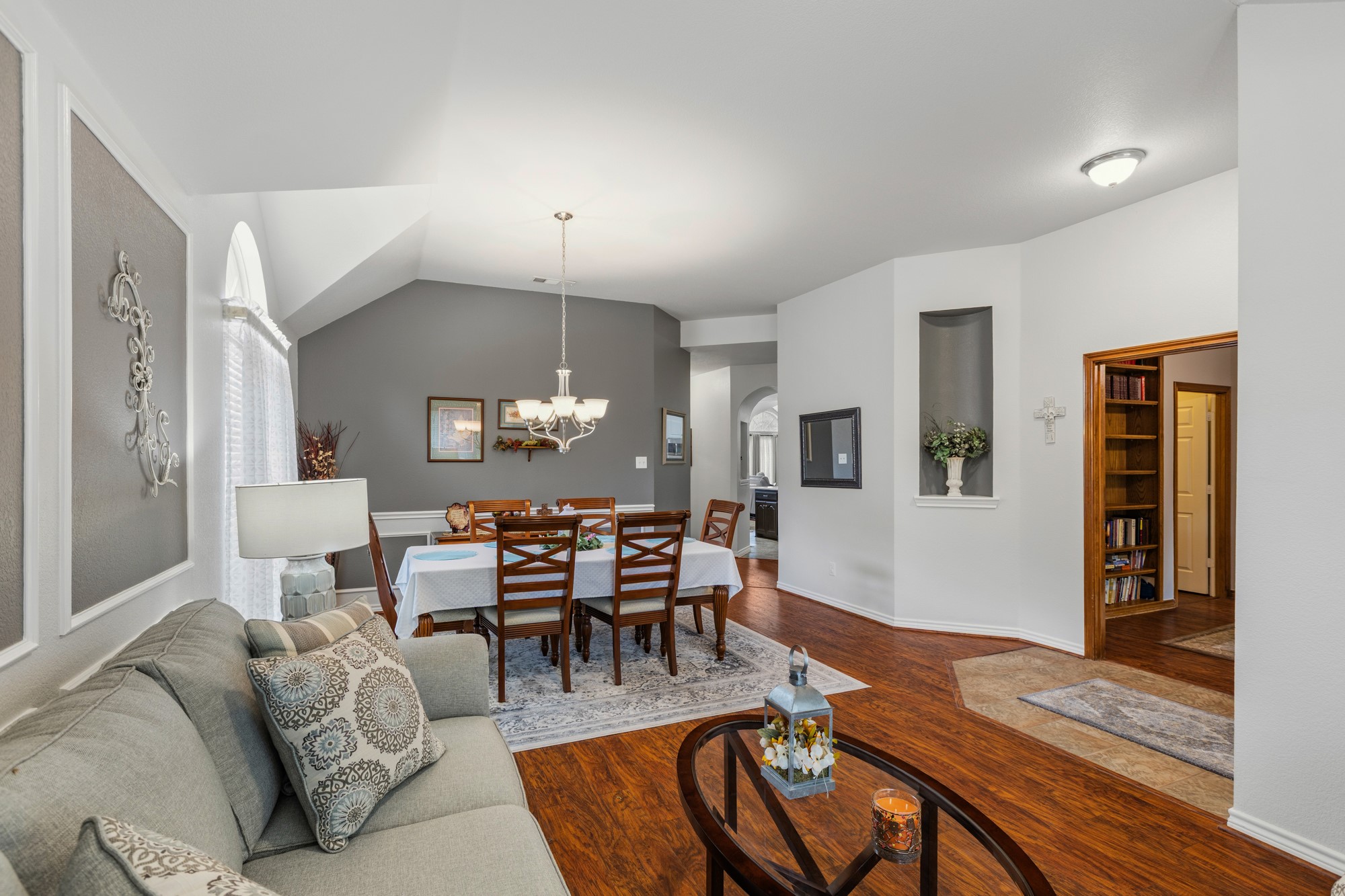 10802 Saint Annes Drive Rowlett TX 75089