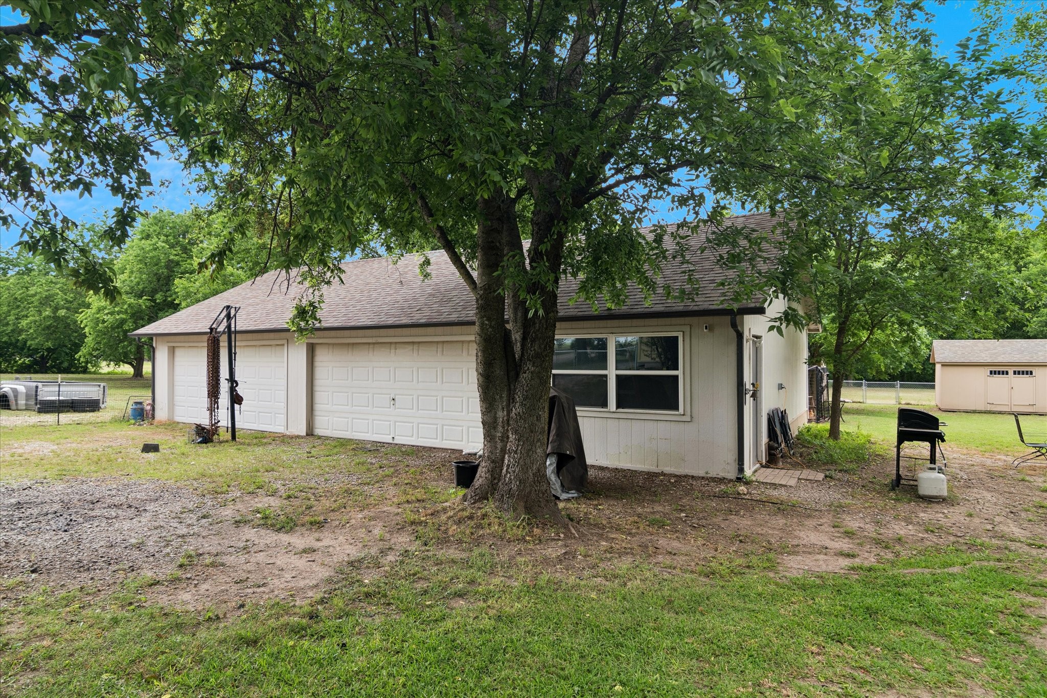 8912 S Hickory Road Krum TX 76249