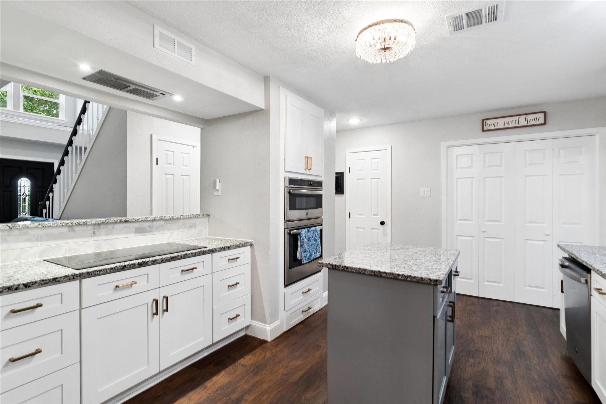 8912 S Hickory Road Krum TX 76249