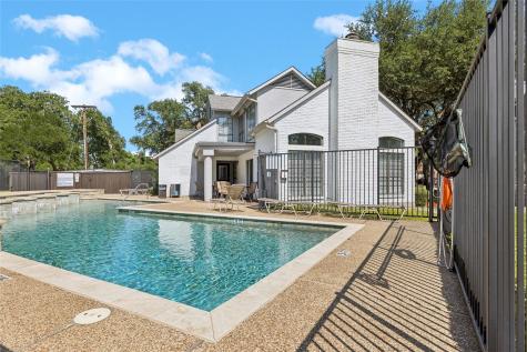 138 Arbor Glen Drive Euless TX 76039