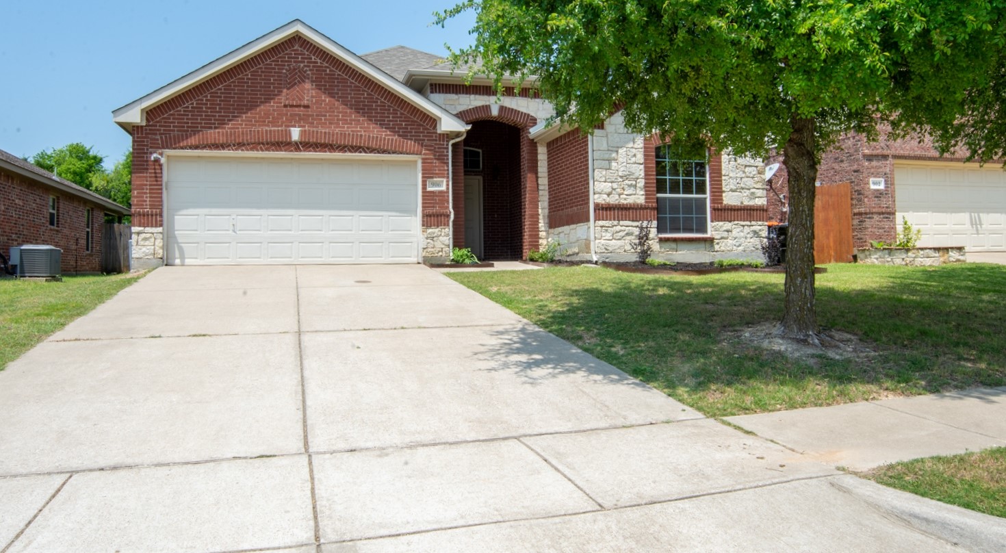 906 Bens Drive Anna TX 75409